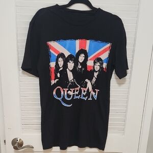 Queen Band Graphic T-Shirt
